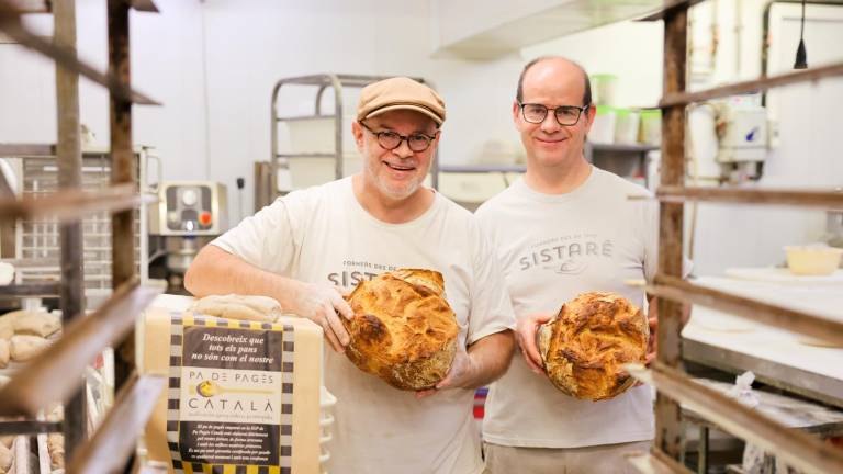 $!Xavier i Tomàs Sistaré, del Forn Sistaré, cinc vegades finalistes al millor pa de pagès català. Foto: Alba Mariné