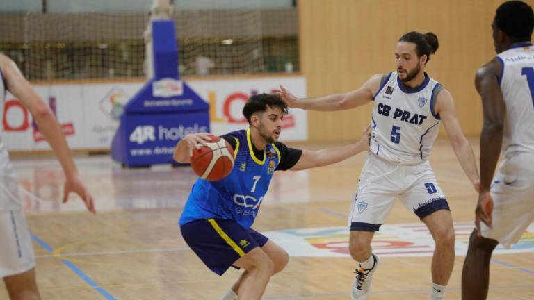 Iker Montero seguirá un año más en el CB Salou. foto: pere ferré