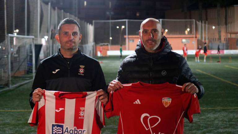 Los técnicos Álex González y Manel Cazorla antes del derbi. Foto; Cedida