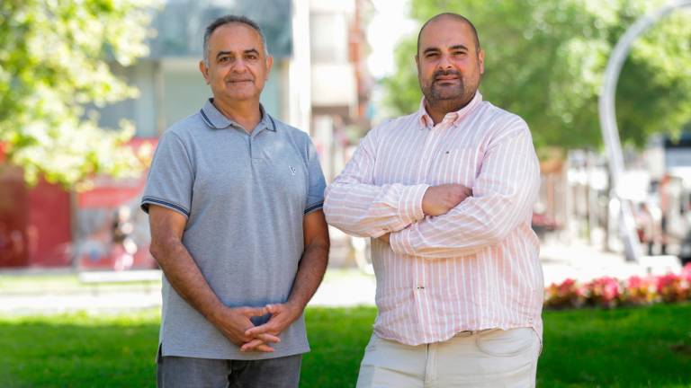 Tareq Shaqadan y Saleh Shaqadan, hermano e hijo de Mayhoub. Foto: Marc Bosch