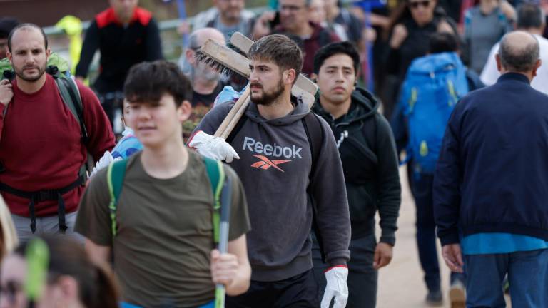 $!Unos 15.000 voluntarios ponen rumbo a los lugares más duros para ayudar por los efectos de la DANA