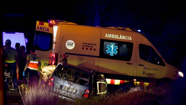 Una ambulància del Sistema d’Emergències Mèdiques (SEM), en un accident. Foto: Joan REvillas