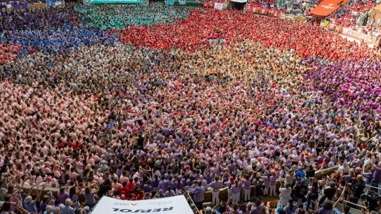 Concurs de Castells de Tarragona, donde participan las collas de toda Catalunya. Foto: Àngel Ullate