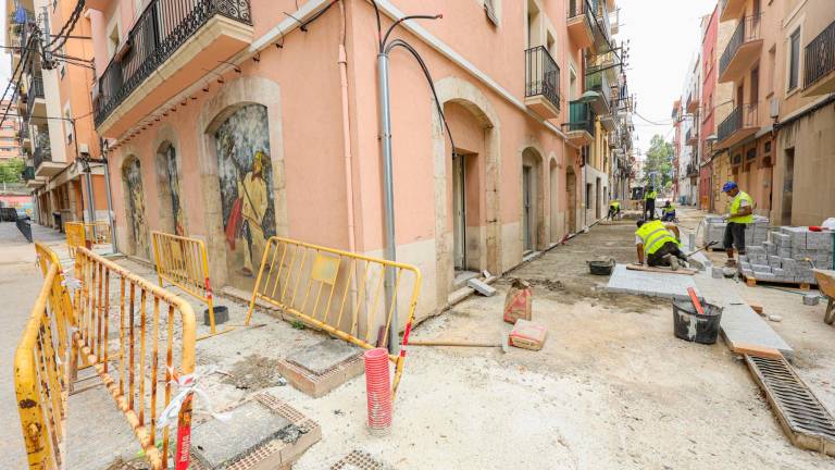 El cableado desaparecerá de las fachadas. FOTO: Àngel Ullate