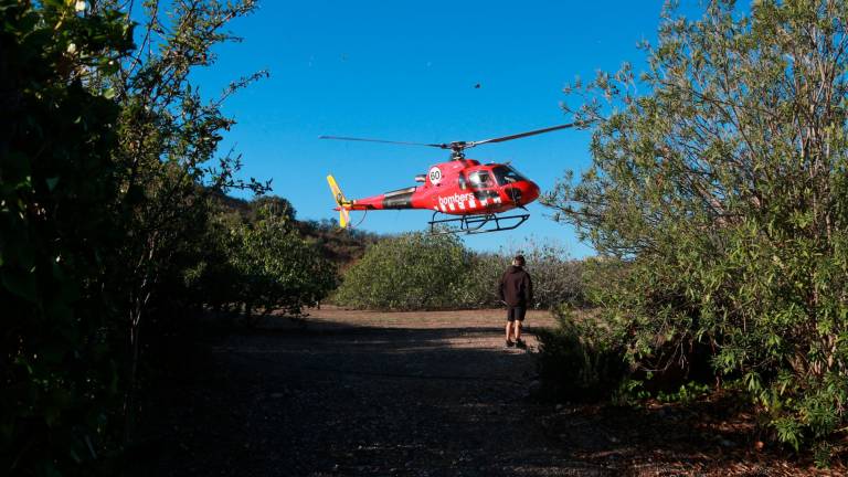 Uno de los helicópteros de Bombers en El Priorat. Foto: ACN