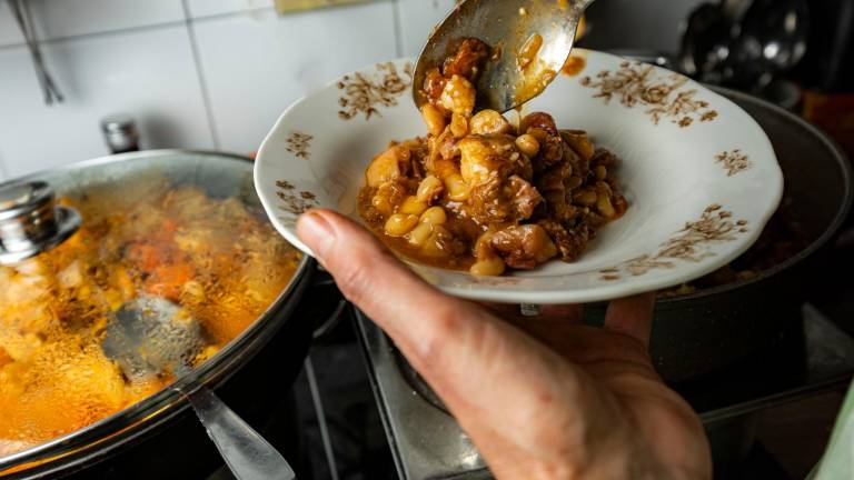 En el Restaurant Cooperativa de Porrera, las legumbres son uno de los alimentos estrella. Foto: Àngel Ullate