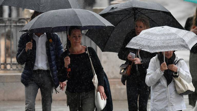 Las lluvias se reparten por varios puntos del país. Foto: EFE