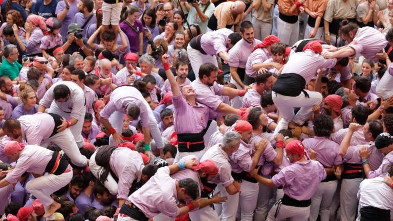 Celebració de la Colla Jove després del 3de10. Foto: Àngel Ullate