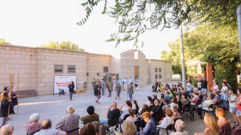 La representación dura 45 minutos y repasa temas de la actualidad de Tarragona y también del mundo. Foto: Àngel Ullate