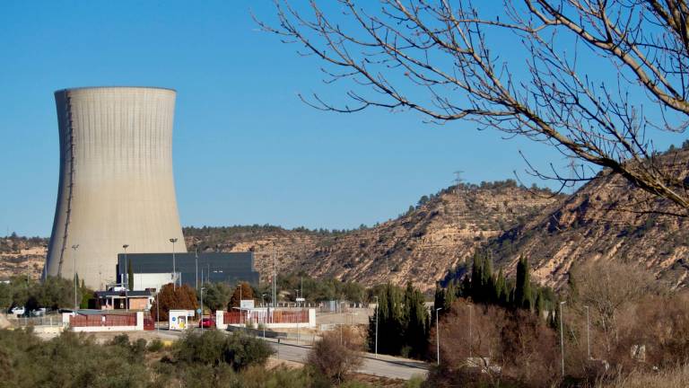 La central nuclear d’Ascó, a la Ribera d’Ebre. Foto: Joan Revillas/DT