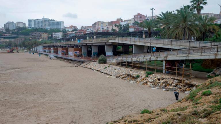 Los trabajos de demolición de la estructura de hormigón se prolongarán por espacio de cinco meses. Foto: Marc Bosch