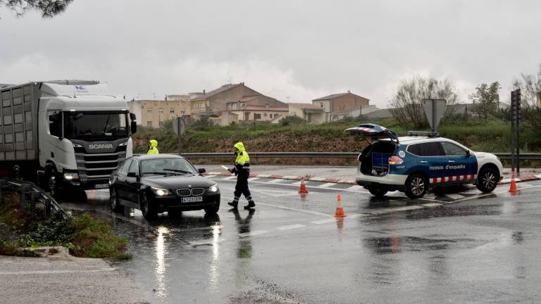 $!Control de Mossos en Terres de l’Ebre. Foto: Joan Revillas