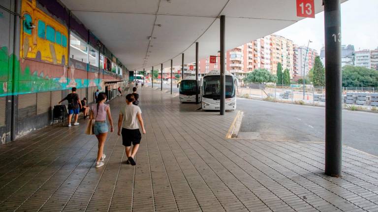 La estación de autobuses tendrá la segunda parada. FOTO: Marc Bosch