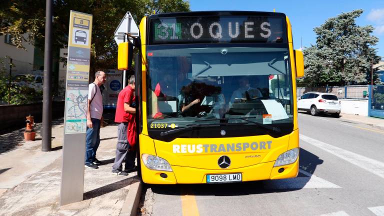 La L31 da servicio a la zona del polígono AgroReus. FOTO: Alba Mariné