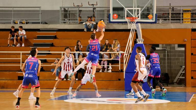 Plitzuweit lideró al CBT en un final apasionante que cayó del lado visitante. foto: alba mariné