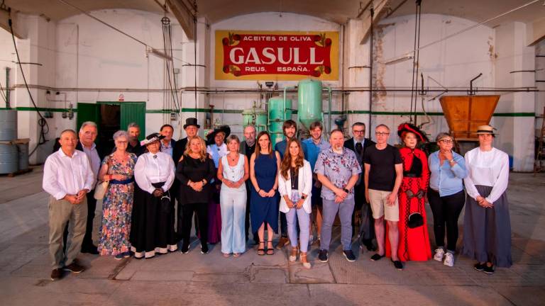 $!La presentació de la segona edició s’ha fet aquest dilluns a Casa Gasull, amb la presència de persones implicades. FOTO: Aj. de Reus