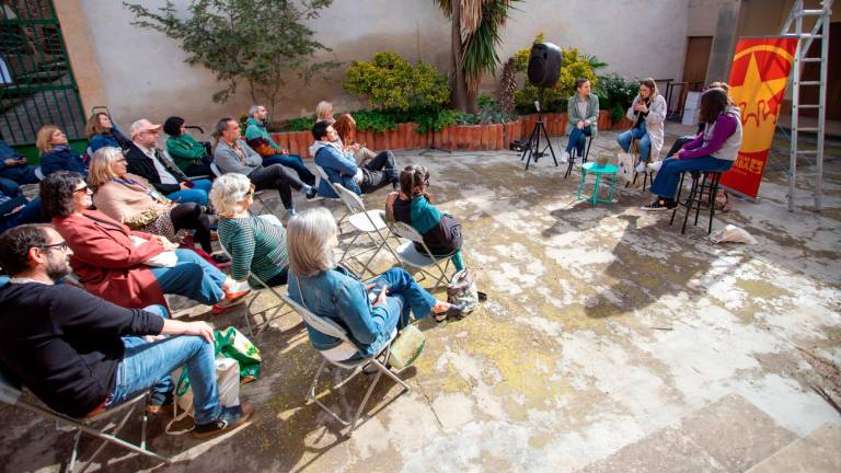 $!Durante la jornada de ayer, también se organizaron presentaciones de libros. Hoy es el último día de la feria. Foto: Marc Bosch