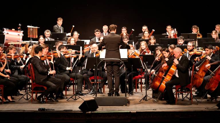 La Franz Schubert Filharmonia interpretó bandas sonoras de Disney en el Teatre Fortuny de Reus. FOTO: ALBA MARINÉ