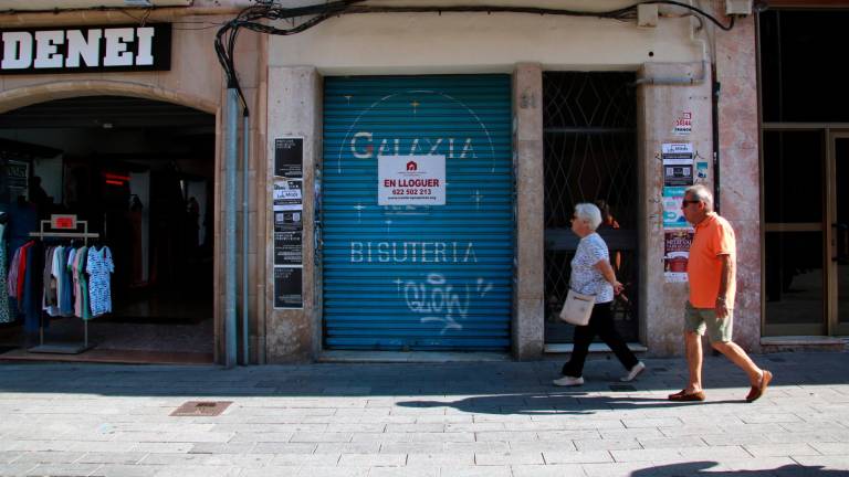 $!Los locales comerciales también están cada vez más vacíos. Foto: ACN