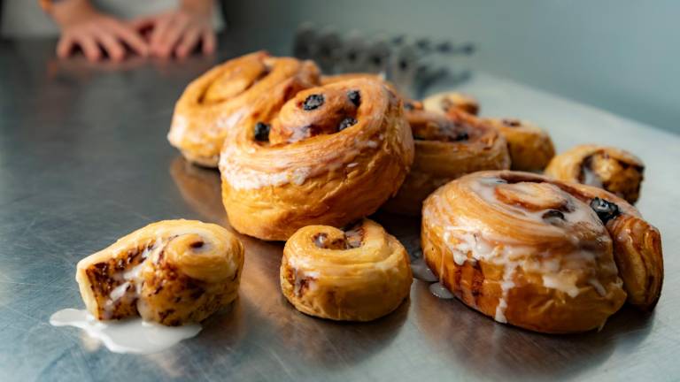 Cinnamon rolls de Lanttonia Bakery (Tarragona). FOTO: ÀNGEL ULLATE