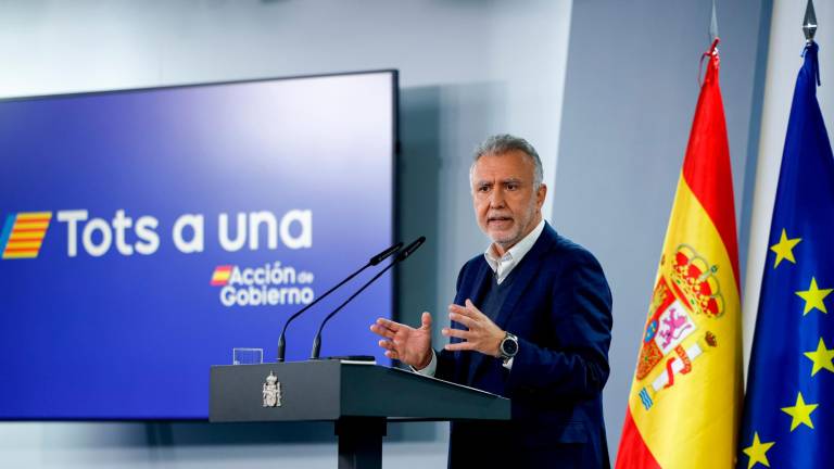 $!El ministro de Política Territorial, Angel Víctor Torres, informa de la reunión del Comité de crisis para el seguimiento de los efectos de la DANA. Foto: EFE