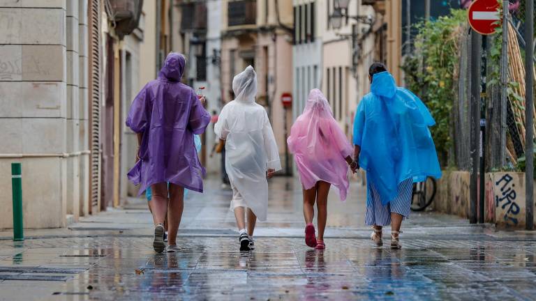 Desde las 18.00 horas, Tarragona ha entrado en peligro muy alto por intensidad de lluvia. Foto: EFE