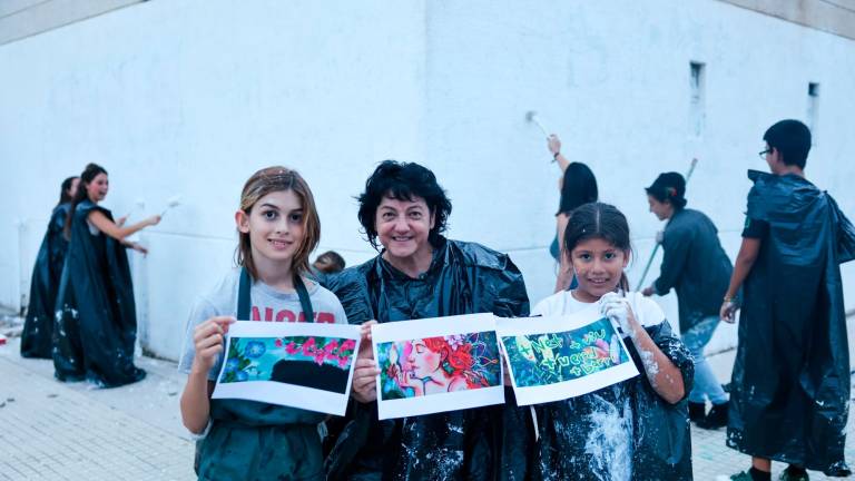 El mural estará lleno de color y detalles para reivindicar un barrio más limpio y más verde. foto: alba mariné