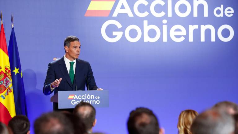 El presidente Pedro Sánchez, este miércoles en el acto en el Instituto Cervantes. foto: j.p. gandul/efe