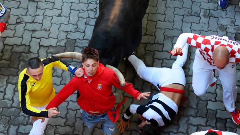 Los heridos han sido atendidos en diferentes centros médicos de Pamplona. Foto: EFE