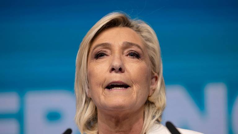 Marine Le Pen, en la rueda de prensa tras conocer ayer los resultados. Foto: EFE