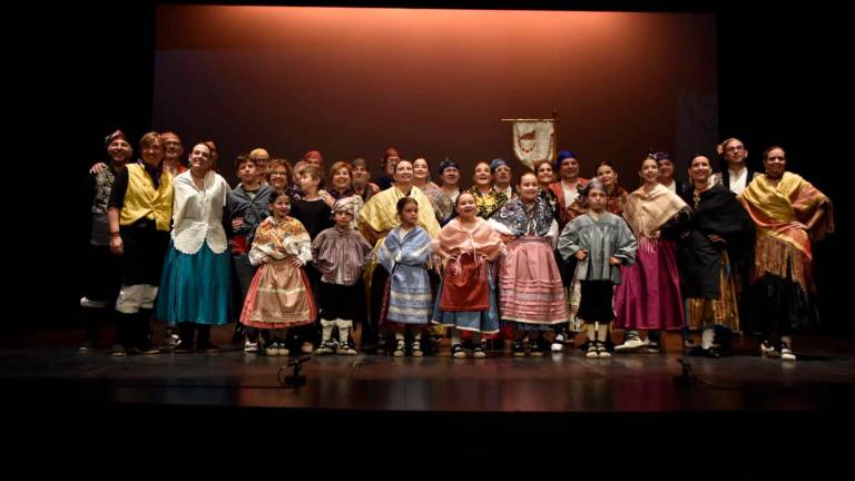 El Cuadro de Jota de El Cachirulo en el festival del Teatre Bartrina celebrado por el 50 aniversario. foto: cedida