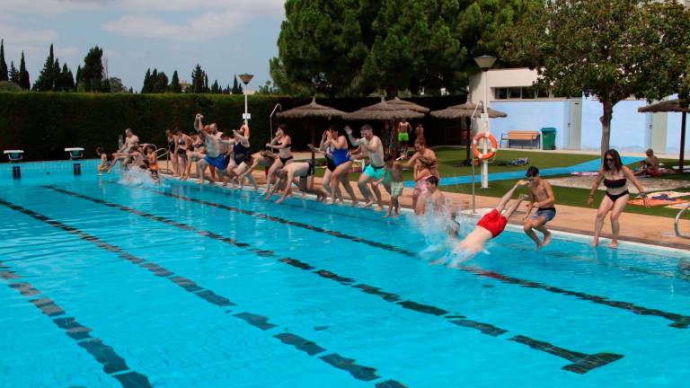 Las piscinas municipales de L’Aldea fueron escenario de la jornada. Foto: info aldaia