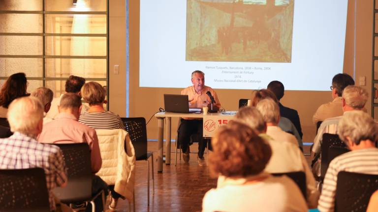 La conferència pronunciada per Francesc Quílez, ahir al Centre Cultural El Castell. Foto: Alba Mariné