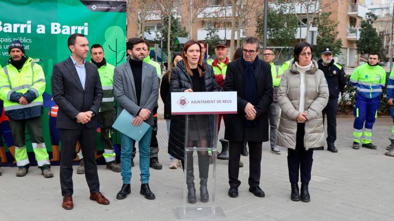 Roda de premsa de presentació del Pla Barri a barri. Foto: Cedida