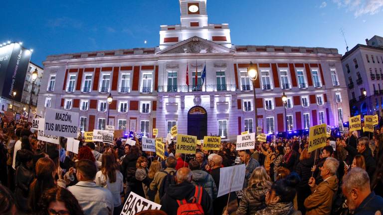 $!Una marea humana toma el centro de València para exigir la dimisión de Mazón y su Consell