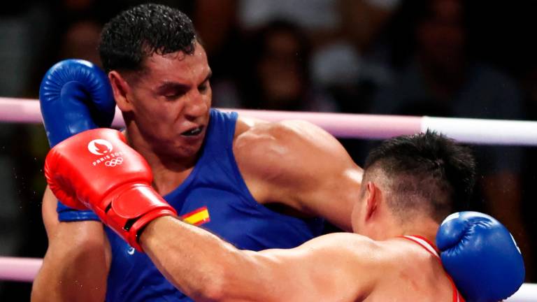 Ayoub se ha asegurado medalla en boxeo +90. Foto: EFE