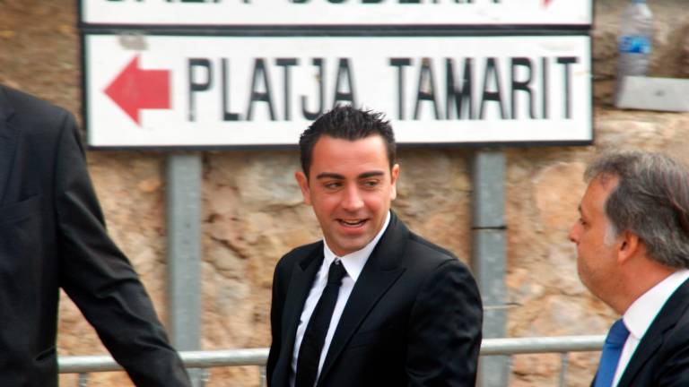 $!Xavi Hernández, compañero de Iniesta, fue uno de los invitados más célebres en la boda de Iniesta. Foto: Alfredo González