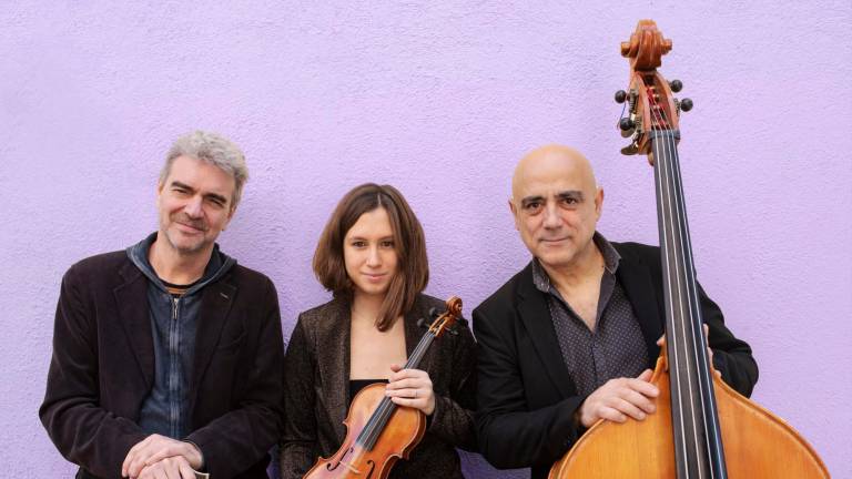 $!Èlia Bastida Trio actuará en el Museu de Tortosa el sábado, 18 de mayo, a partir de las ocho de la tarde. FOTO: CEDIDA
