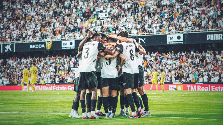 Foto del primer equipo de la web oficial del Valencia CF