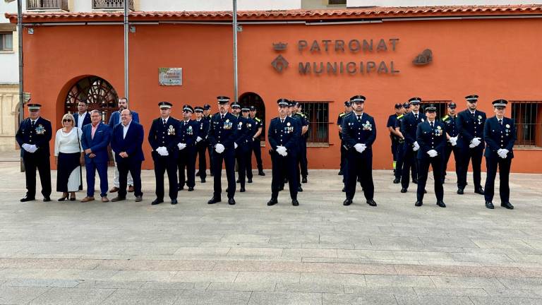 $!La Policia Local de Roda de Berà celebra la festa patronal amb el lliurament de medalles i felicitacions