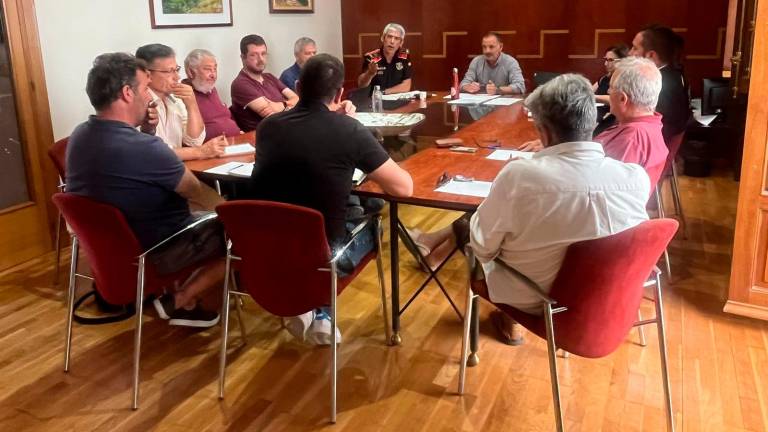 La nueva comisión sectorial de seguridad de El Catllar, en su primera reunión. FOTO: AJUNTAMENT EL CATLLAR