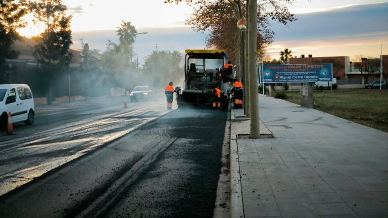 En la última semana se ha renovado el pavimento de la avenida Vilafortuny. Foto: Aj. Cambrils