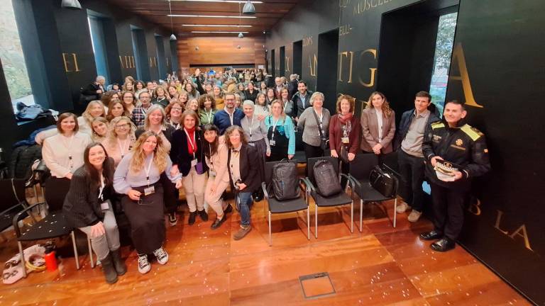 $!Foto de familia del equipo del Institut Municipal de Serveis Socials en la jornada que se celebró en el Seminari. Foto: Cedida