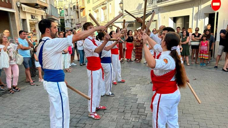 Timbalers de la Farnaca durante el seguici de Sant Pere. foto: MCG