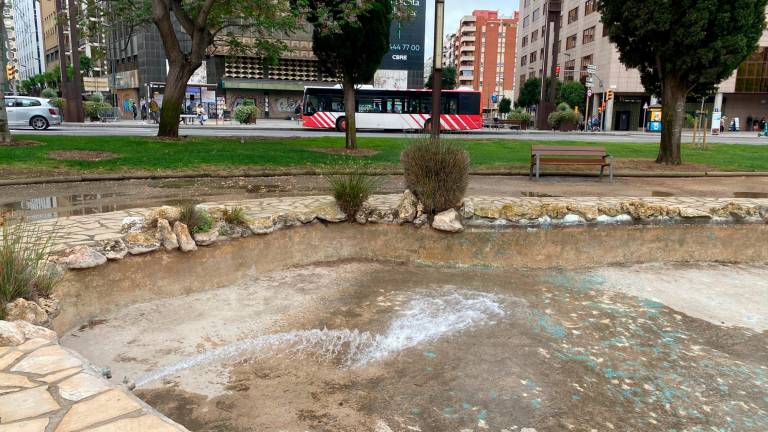 $!VÍDEO: Las fuentes de la Rambla de Tarragona recuperan su agua