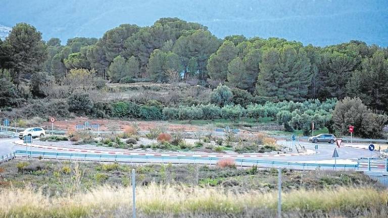 $!Las obras complementarias enlazarán de forma directa el tronco de la autovía con la N-240, eliminando las rotondas. foto: Marc Bosch