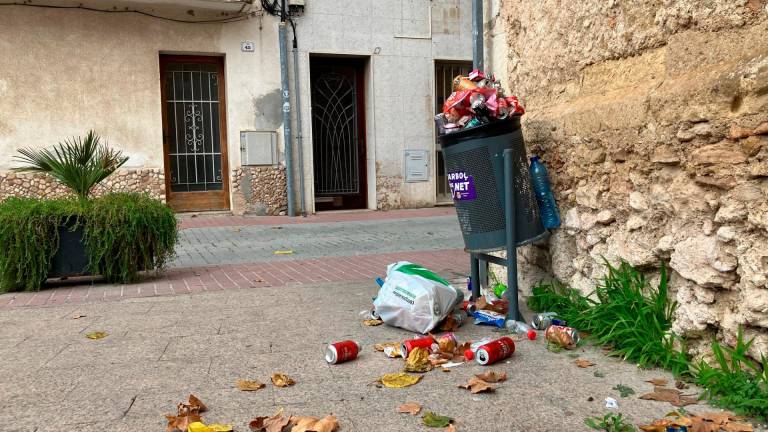 $!La huelga de basuras en el Baix Penedès se enquista. Radiografía del caos que viene