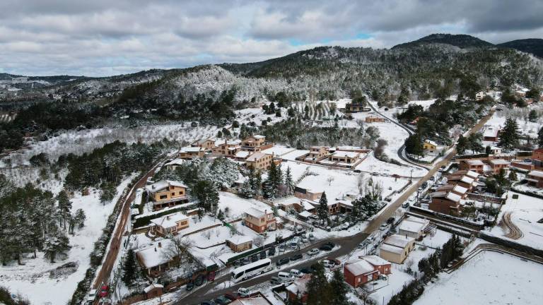 Imagen de Prades el pasado mes de marzo. Foto: Parc Astronòmic Prades en X