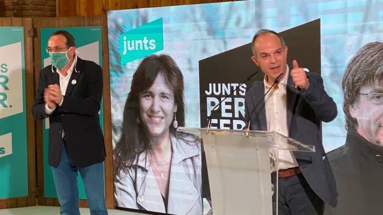 Imagen del primer mitin de campaña de JxCat con Rull y Turull. Foto: Alfrego González