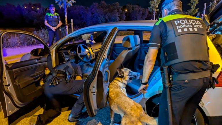 Salou intensifica los controles policiales para aumentar la seguridad en la localidad. foto: cedida